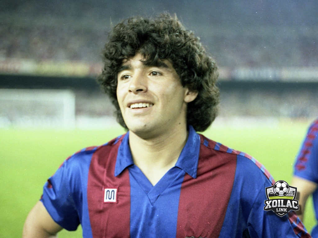 maradona-trong-mau-ao-barca