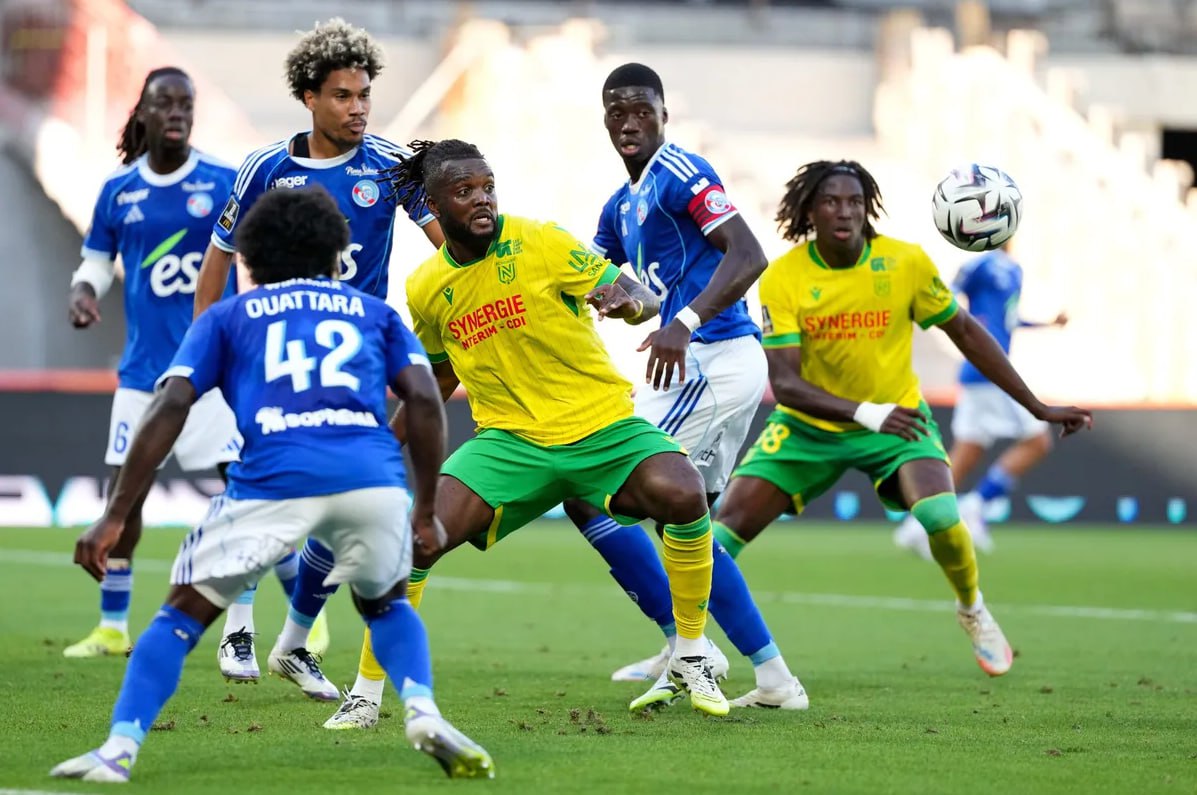 Strasbourg vs FC Nantes (22:15 &#8211; 24/08) | Xem lại trận đấu