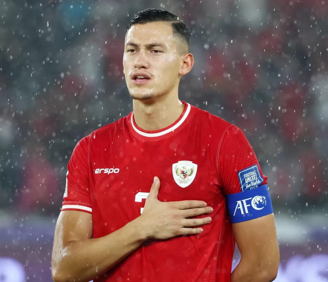 Vừa bị loại khỏi World Cup, Indonesia lại bị FIFA trừ điểm nặng