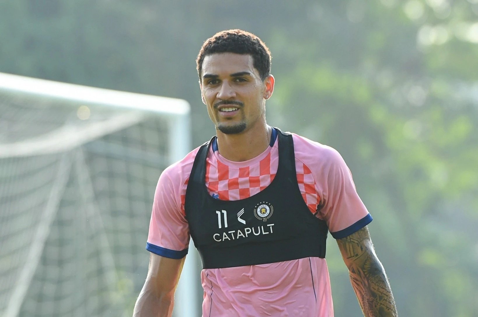 Hoàng Hên toả sáng rực rỡ giúp Hà Nội có chiến thắng 4-0 