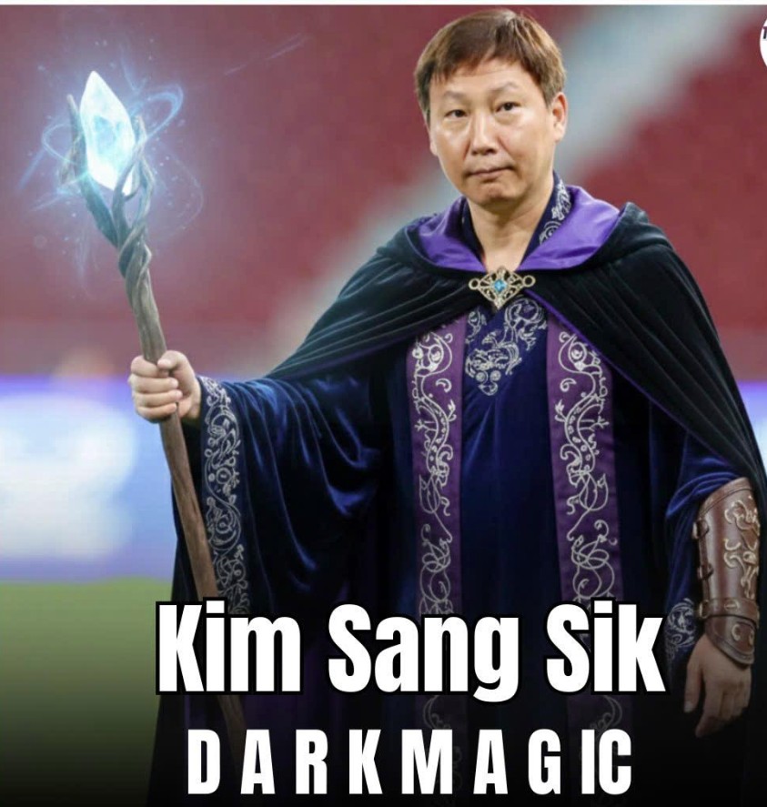 VFF và Kim Sang Sik vẫn còn hợp đồng đến đầu năm 2027