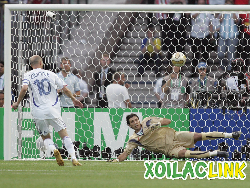 zidane-da-11m-trong-tran-chung-ket-world-cup